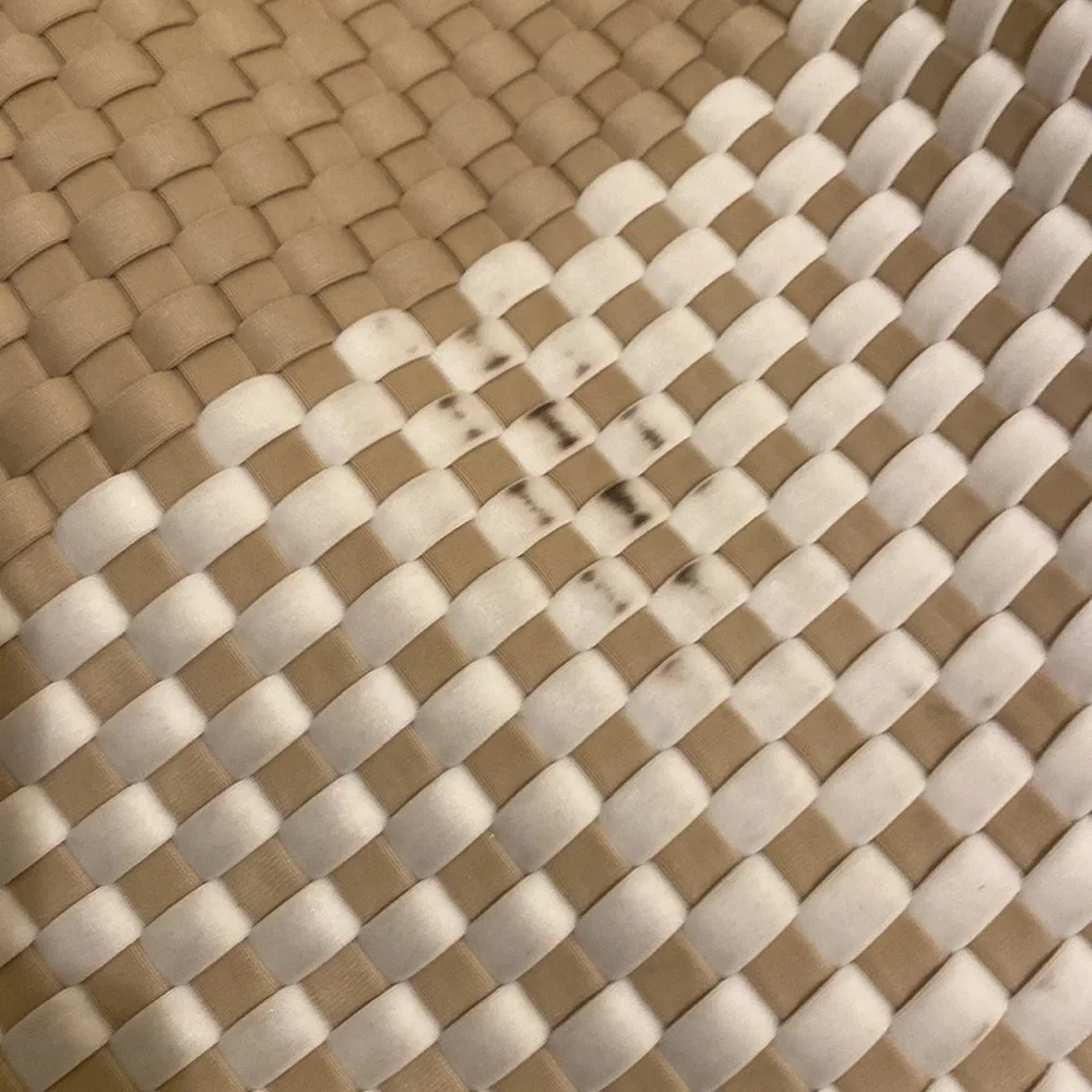 NAGHEDI Elegant Woven Tote Bag - Cream and Tan - Picture 11 of 13